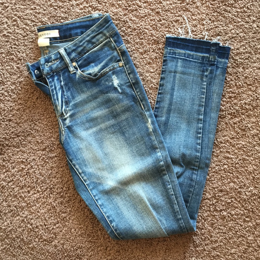 Skinny jeans